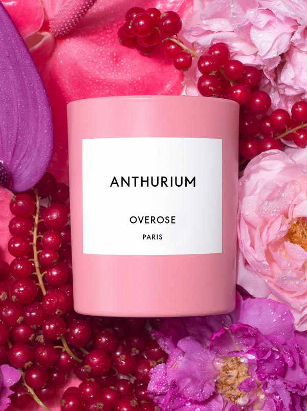 Overose Anthurium scented candle features notes of Blackcurrant Berries, Rose Petals and Lychee Syrup.